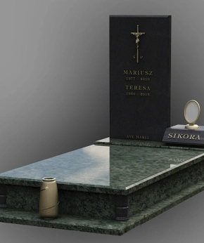 Надгробие 582